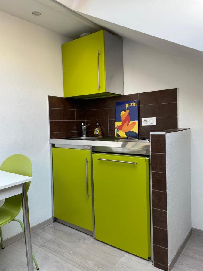 Studio sous les toits Annecy Centre-ville Extérieur photo